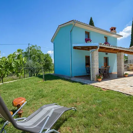 Vila Casa Ulike *